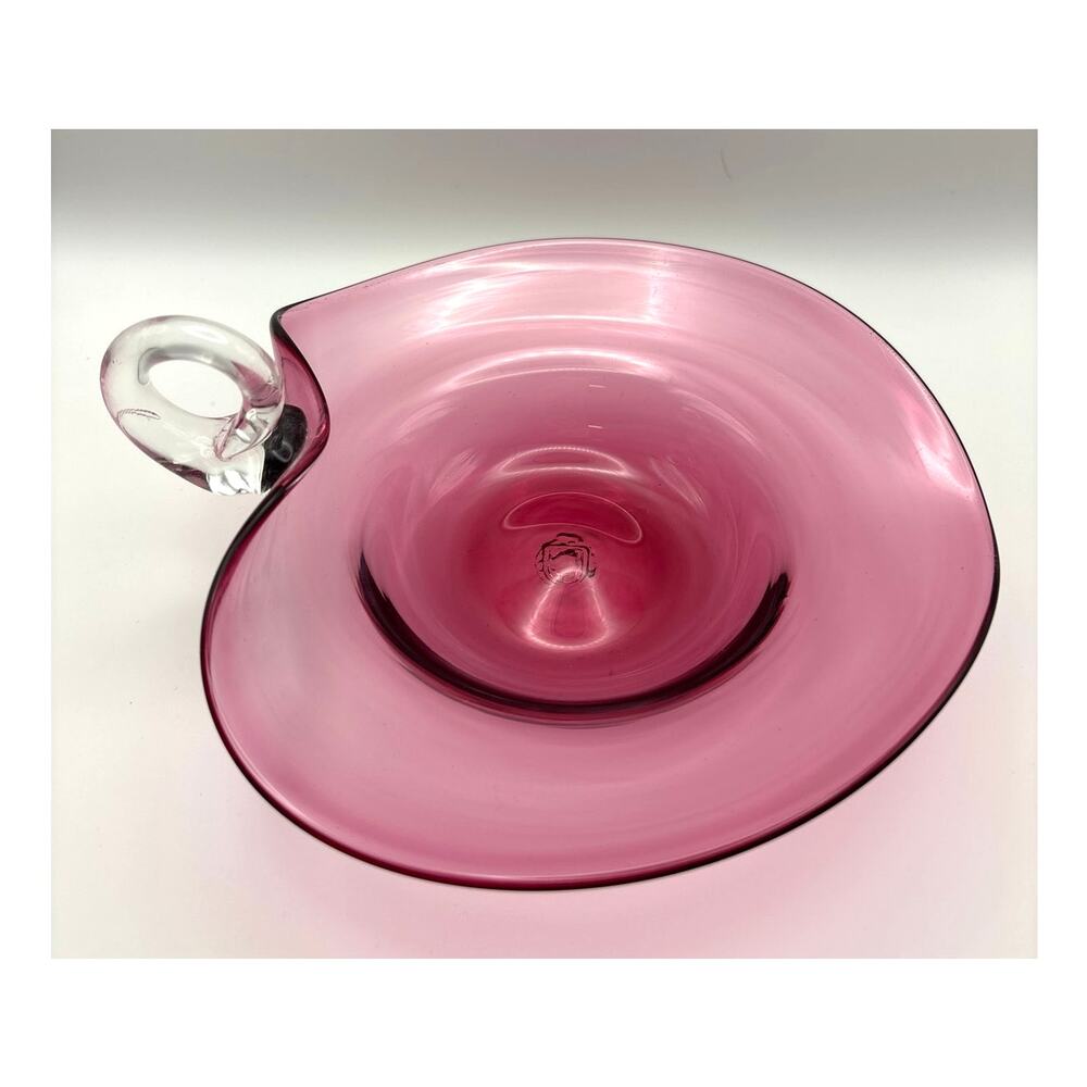 Cranberry Pink Pilgrim Art Glass Heart Snail Handle Nut Candy Bowl Trinket Bowl